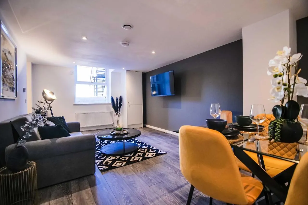 Apartment 1 - The Crescent York